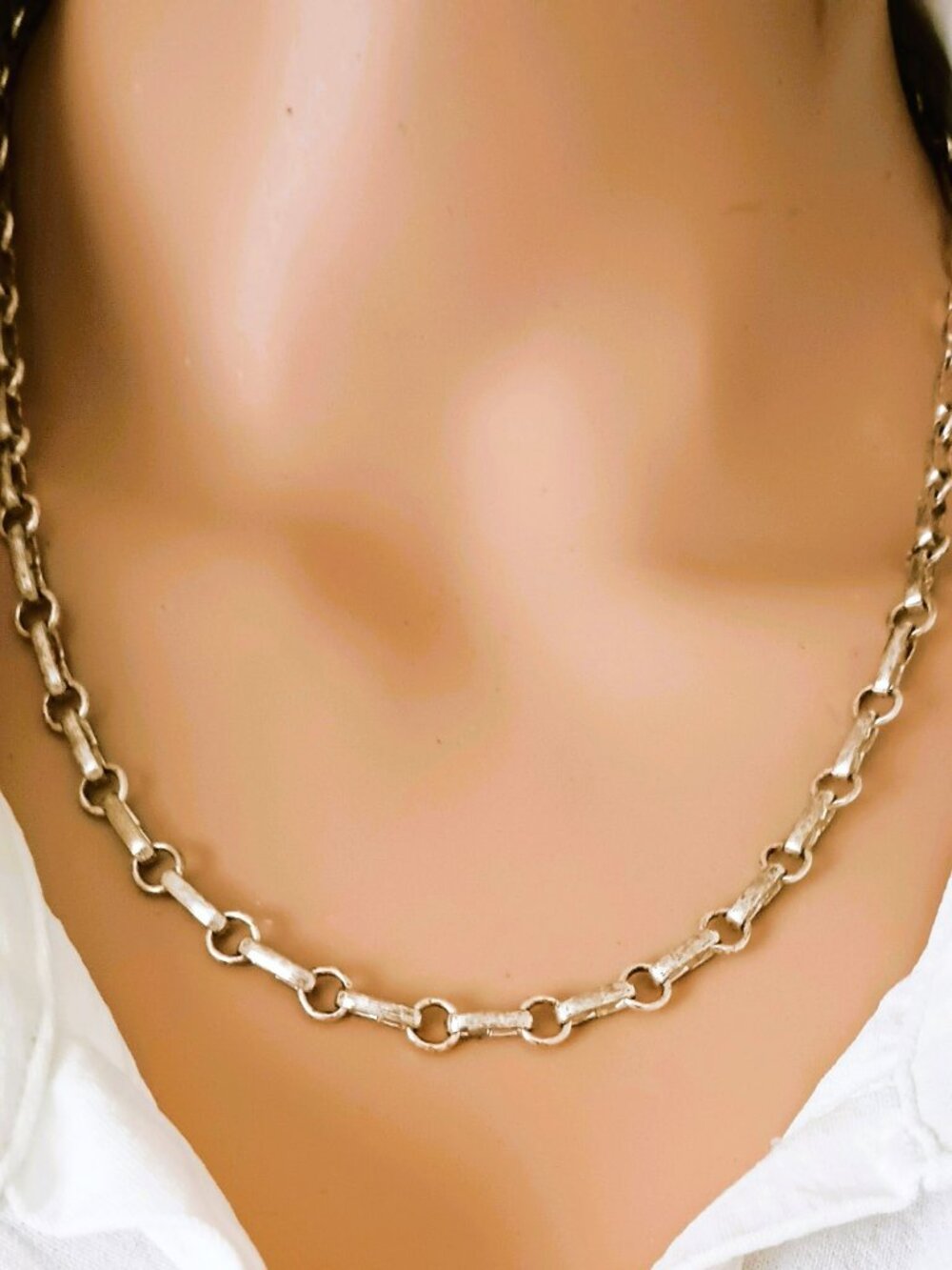 Monet Box Chain Link Necklace 18" Ribbed Silver Tone